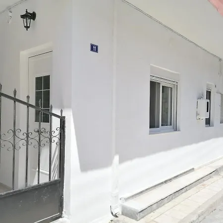 Alex Apartment, Cozy Place In Center Apartment